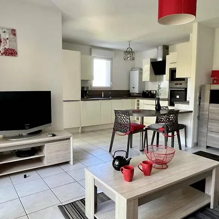 Cambo-les-bains, 3 Pièces, 4 Personnes - Fr-1-495-22 *